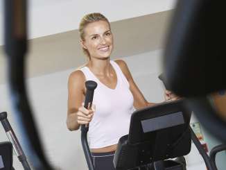 Sport nach der Schwangerschaft mit dem Crosstrainer